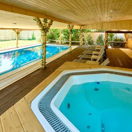 Therme Airport Resort Corbeanca Eksteriør bilde