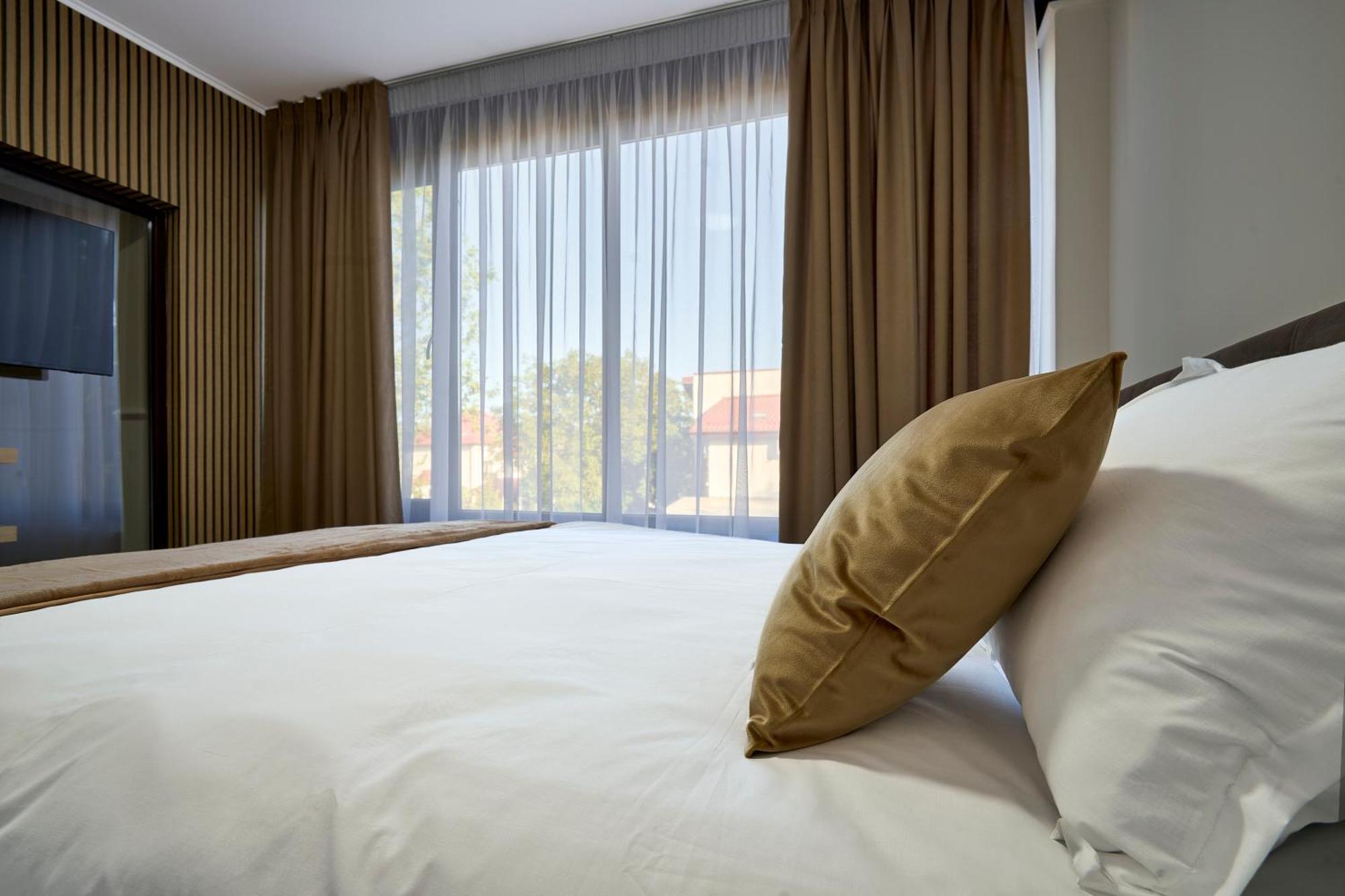 Therme Airport Resort Corbeanca Eksteriør bilde